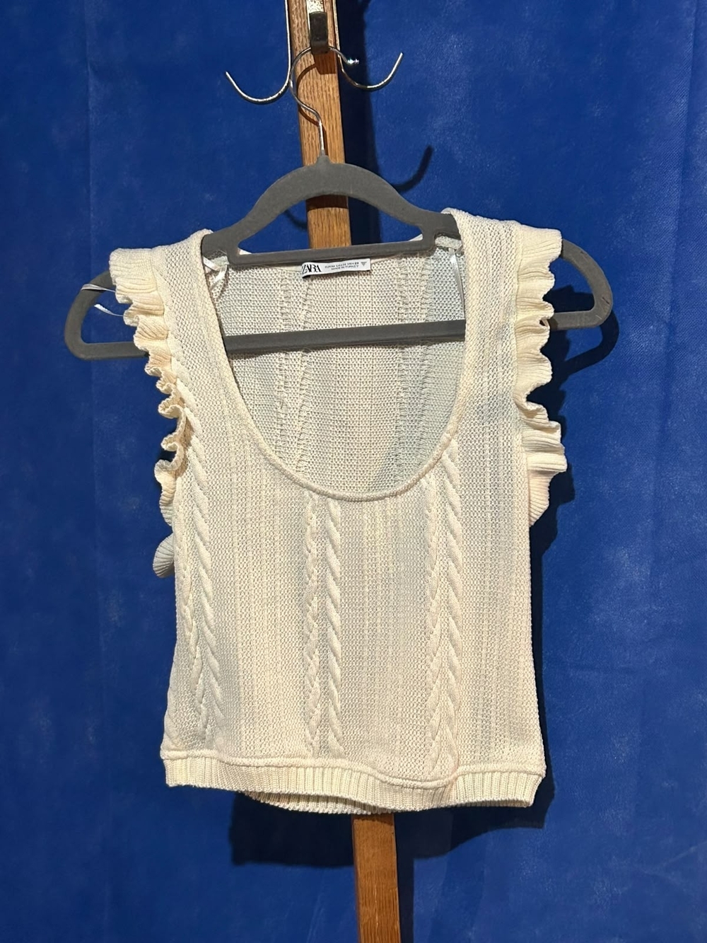 Zara Cream Cable-Knit Ruffle Sleeve Tank